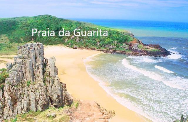 فيلا Casa De 2 Quartos Com 2 Ares-Condicionados Em Torres-Rs - Na Mais Bela Praia Gaucha - Cozinha - Banheiro - Tv Smart 32 E Wi-Fi - Estacionamento - Anfitria Superhost No Bnb المظهر الخارجي الصورة