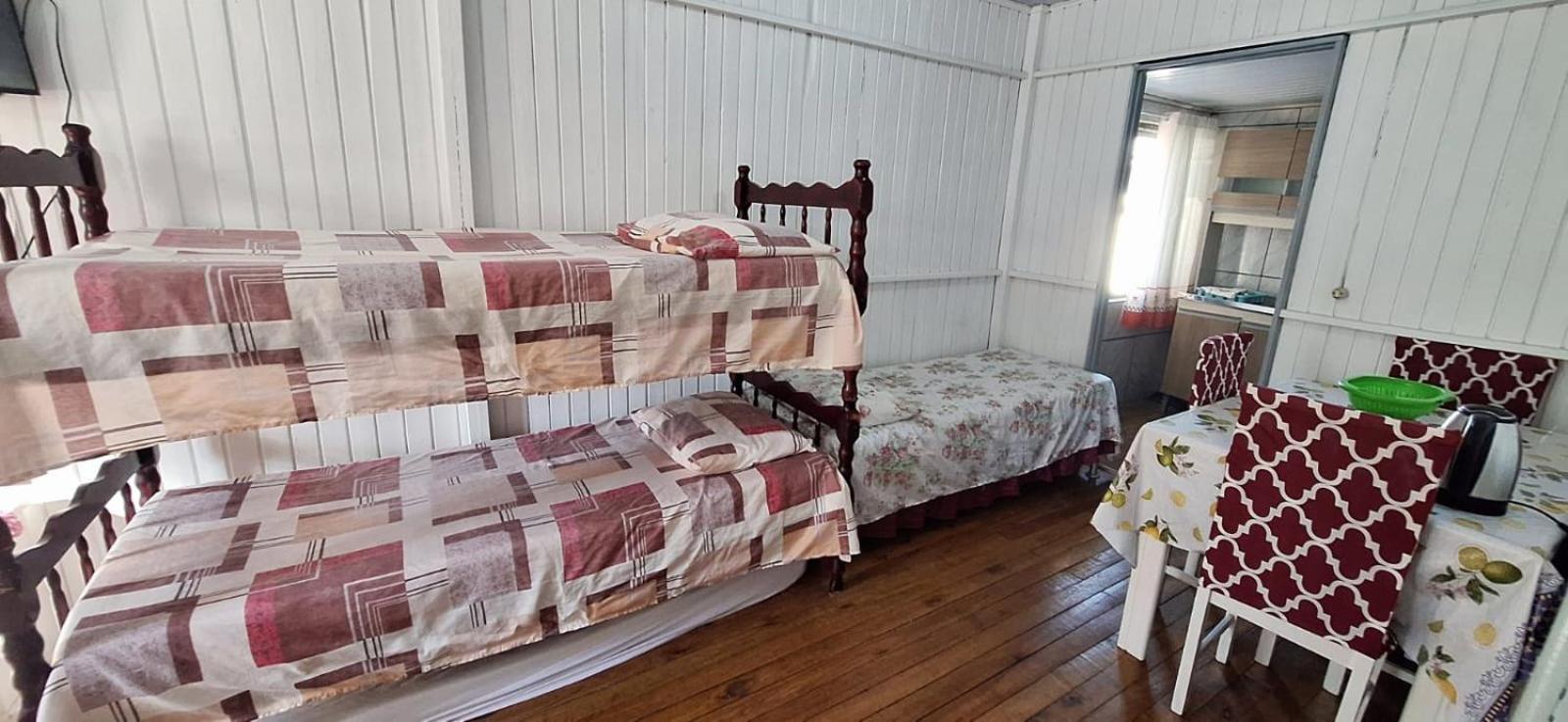 فيلا Casa De 2 Quartos Com 2 Ares-Condicionados Em Torres-Rs - Na Mais Bela Praia Gaucha - Cozinha - Banheiro - Tv Smart 32 E Wi-Fi - Estacionamento - Anfitria Superhost No Bnb المظهر الخارجي الصورة
